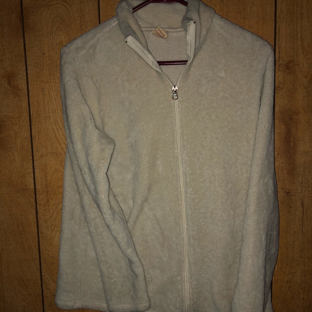 White Zip-up jacket without hoodie